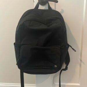 Lululemon Black Everywhere 22L backpack - tech canvas